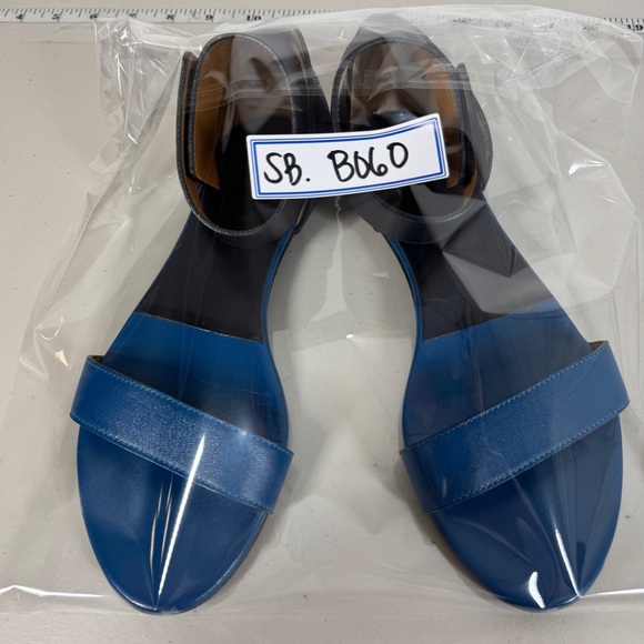 Chloé Gala Two Tone Blue Leather Ankle Strap Sandals Size 37.5 Classic Summer - Picture 16 of 16